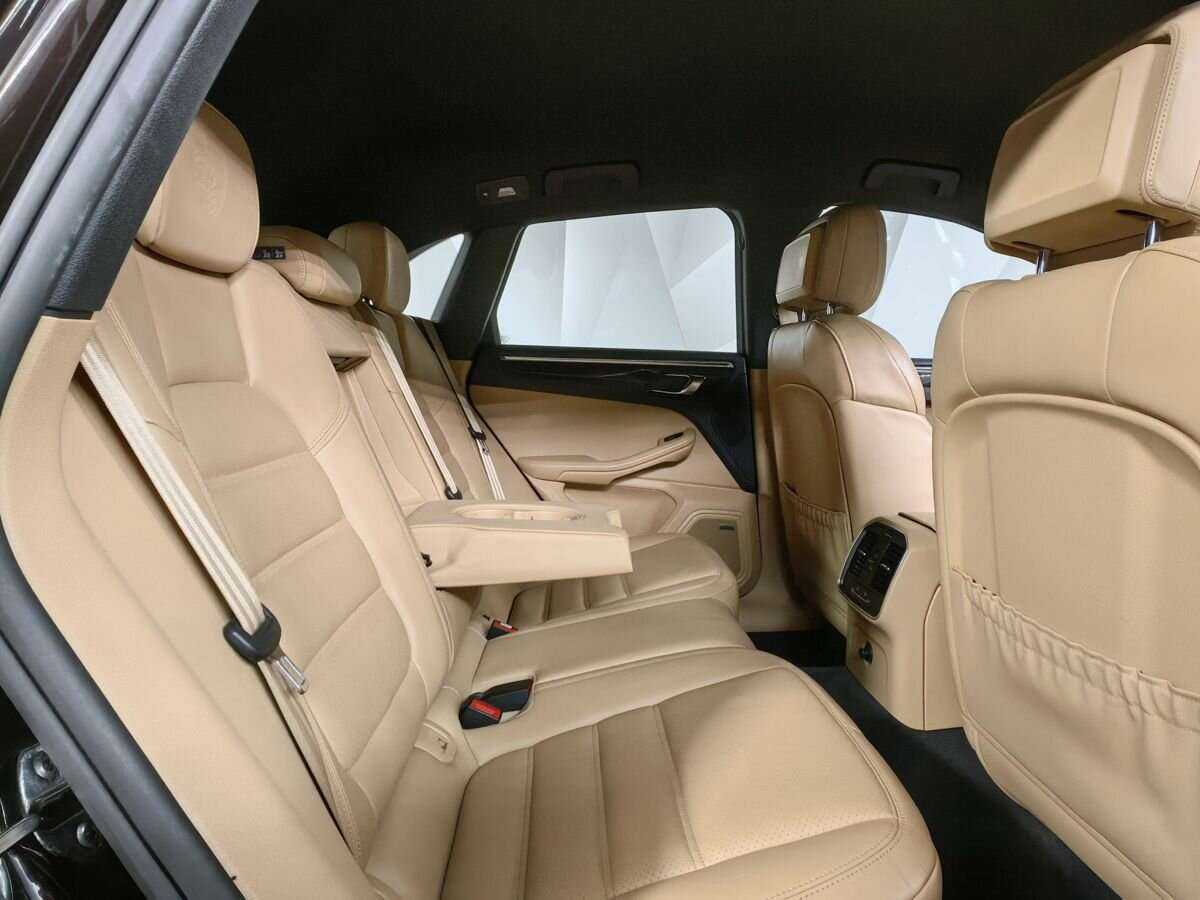 Купить Porsche Macan с пробегом. Фото: #10