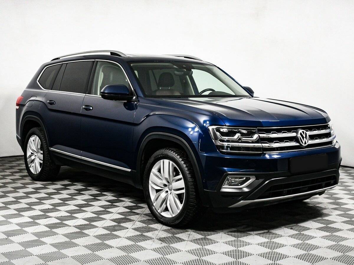 Купить Volkswagen Teramont с пробегом. Фото: #2
