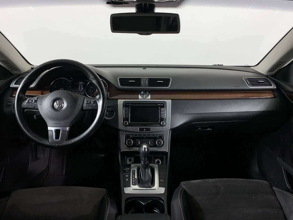 Купить Volkswagen Passat CC с пробегом. Фото: #9