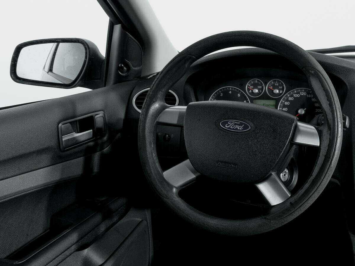 Купить Ford Focus с пробегом. Фото: #13