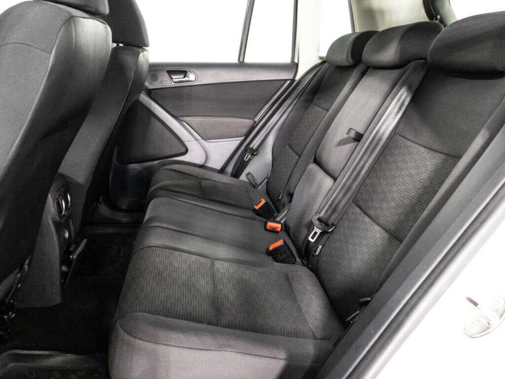 Купить Volkswagen Tiguan с пробегом. Фото: #9