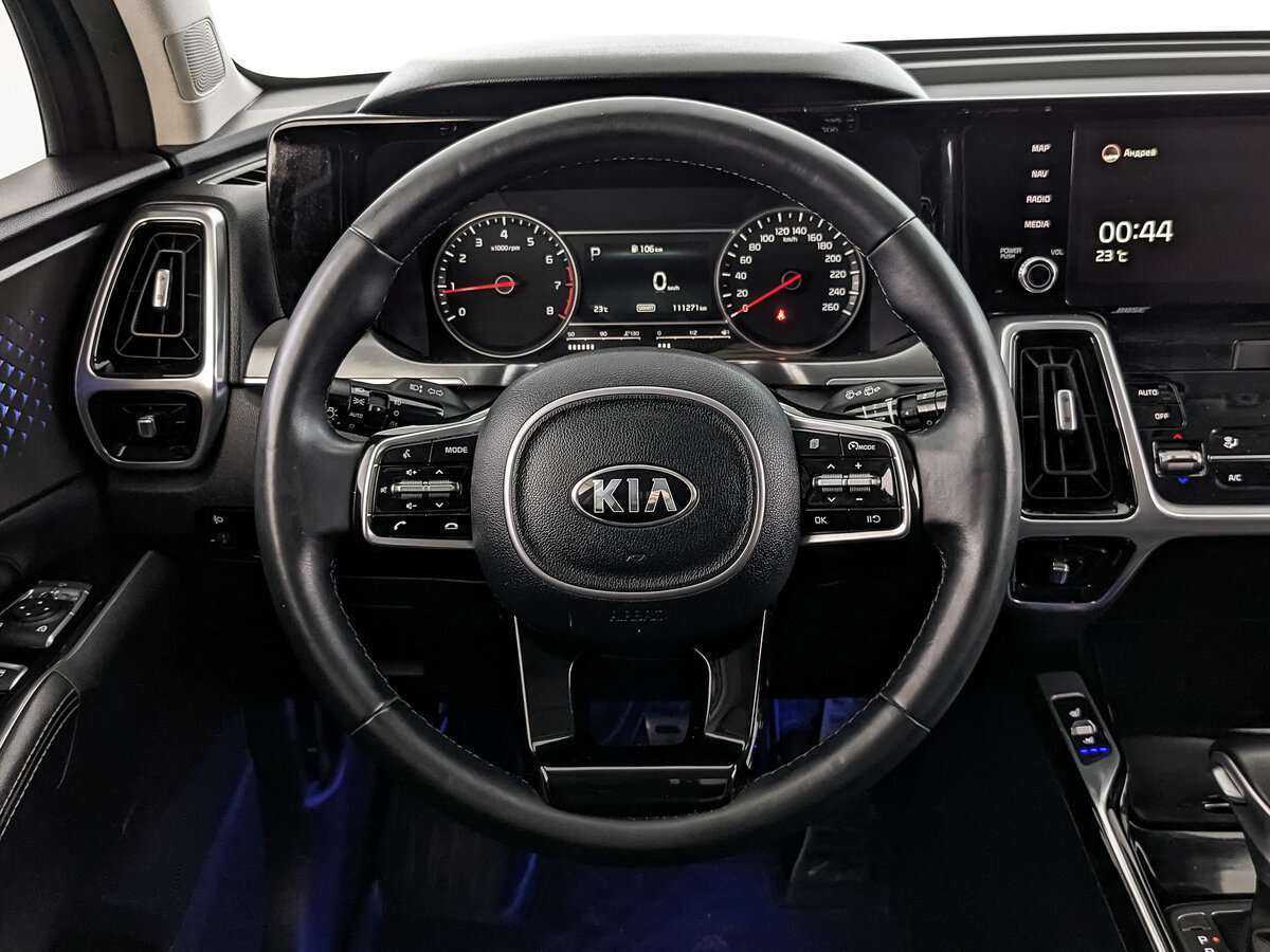 Купить Kia Sorento с пробегом. Фото: #17