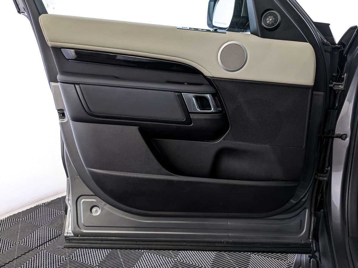 Купить Land Rover Discovery с пробегом. Фото: #14