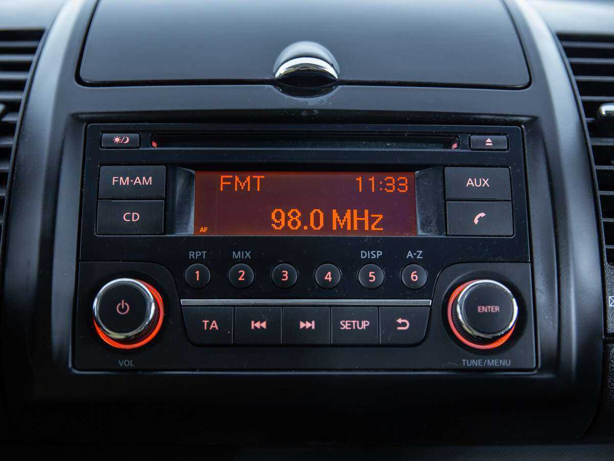 Купить Nissan Note с пробегом. Фото: #11