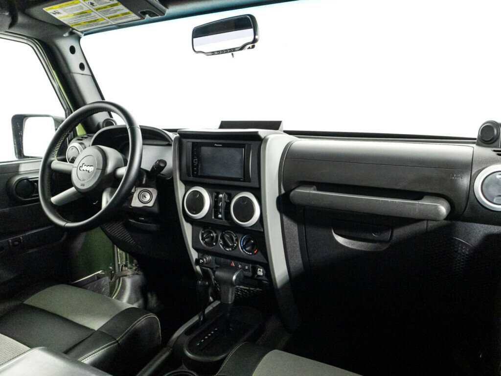 Купить Jeep Wrangler с пробегом. Фото: #8