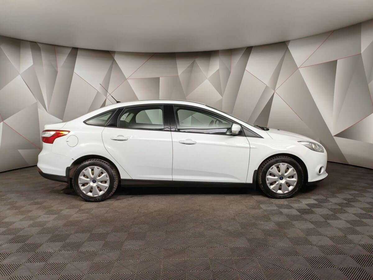 Купить Ford Focus с пробегом. Фото: #5