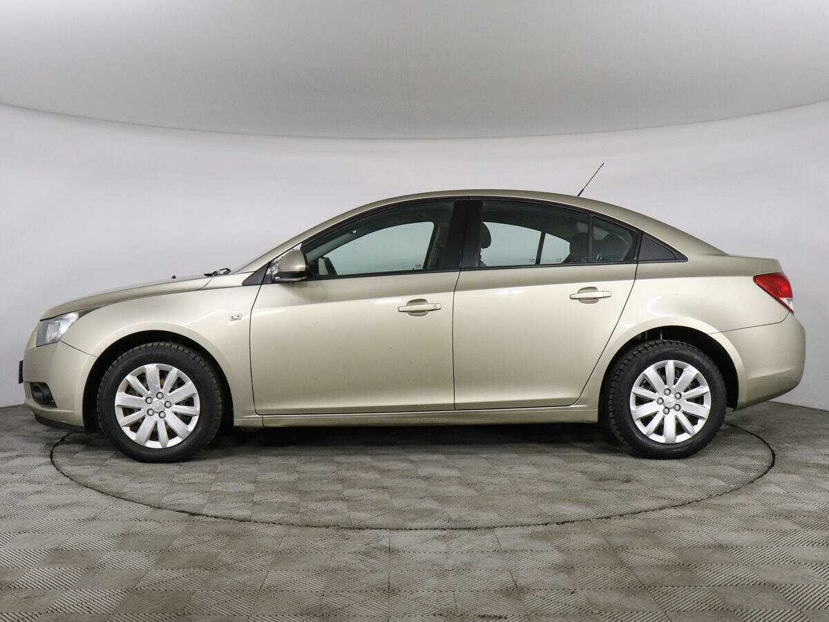 Купить Chevrolet Cruze с пробегом. Фото: #7
