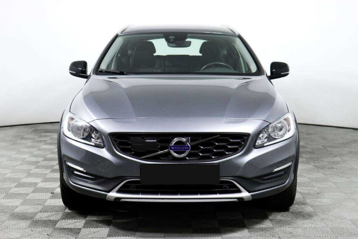 Купить Volvo V60 Cross Country с пробегом. Фото: #1