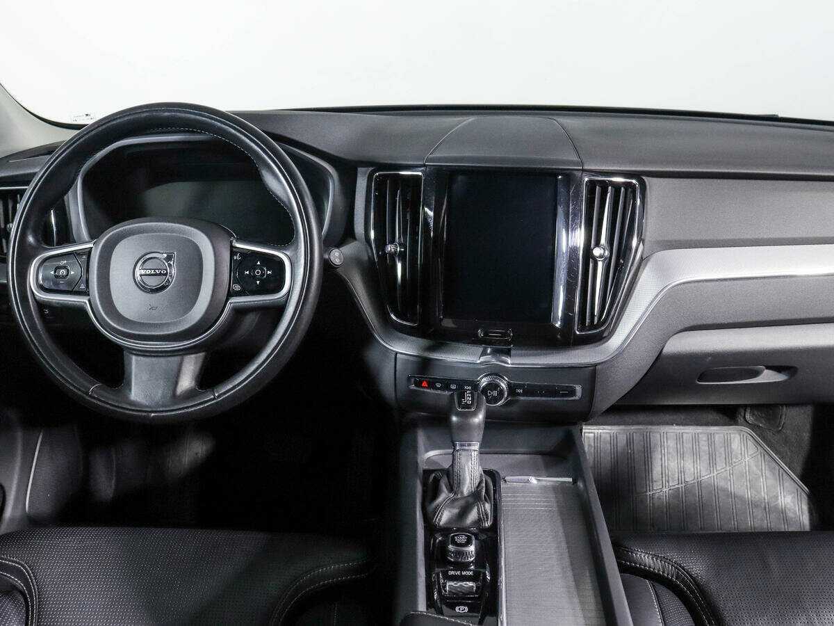Купить Volvo XC60 с пробегом. Фото: #9