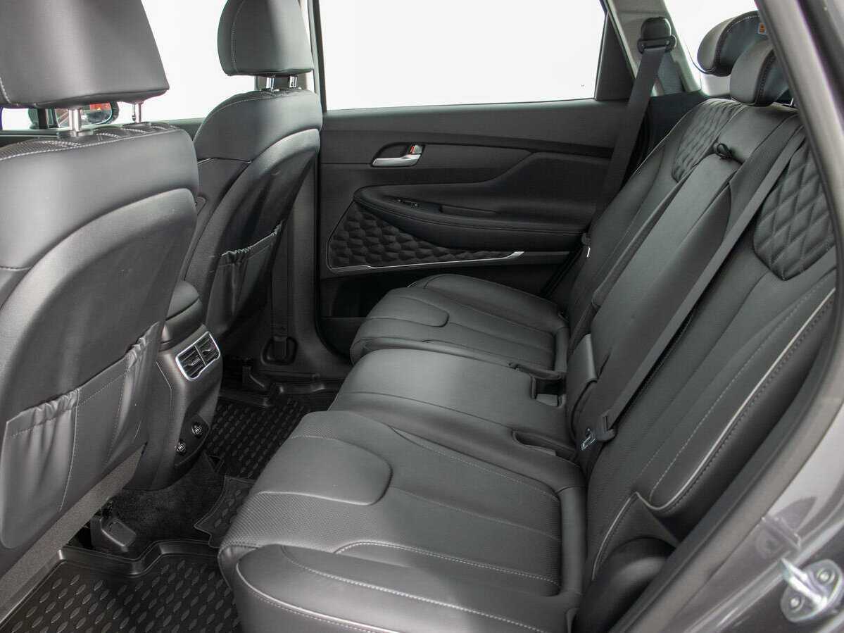 Купить Hyundai Santa Fe с пробегом. Фото: #10