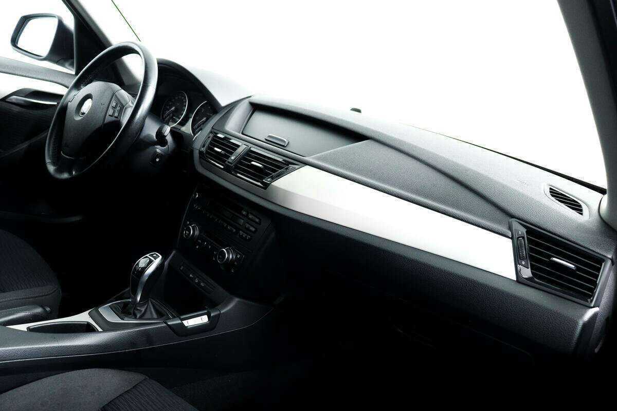 Купить BMW X1 с пробегом. Фото: #8