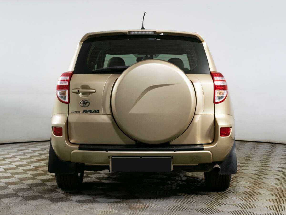 Купить Toyota RAV4 с пробегом. Фото: #2