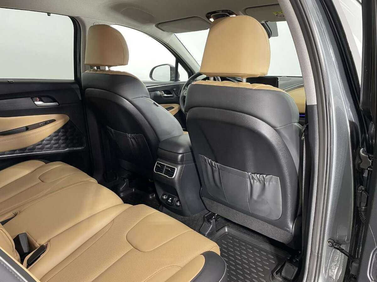 Купить Hyundai Santa Fe с пробегом. Фото: #15