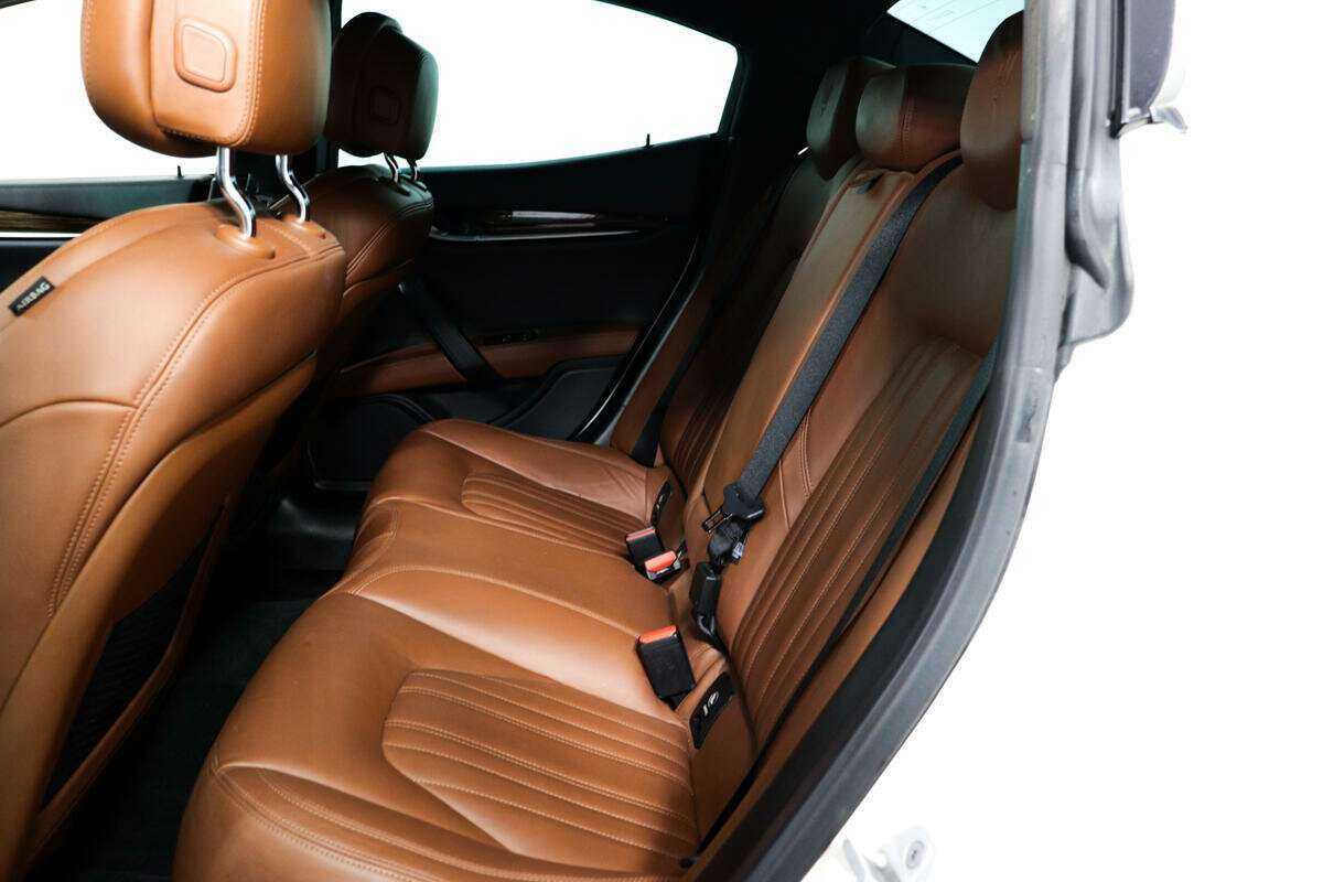Купить Maserati Ghibli с пробегом. Фото: #11