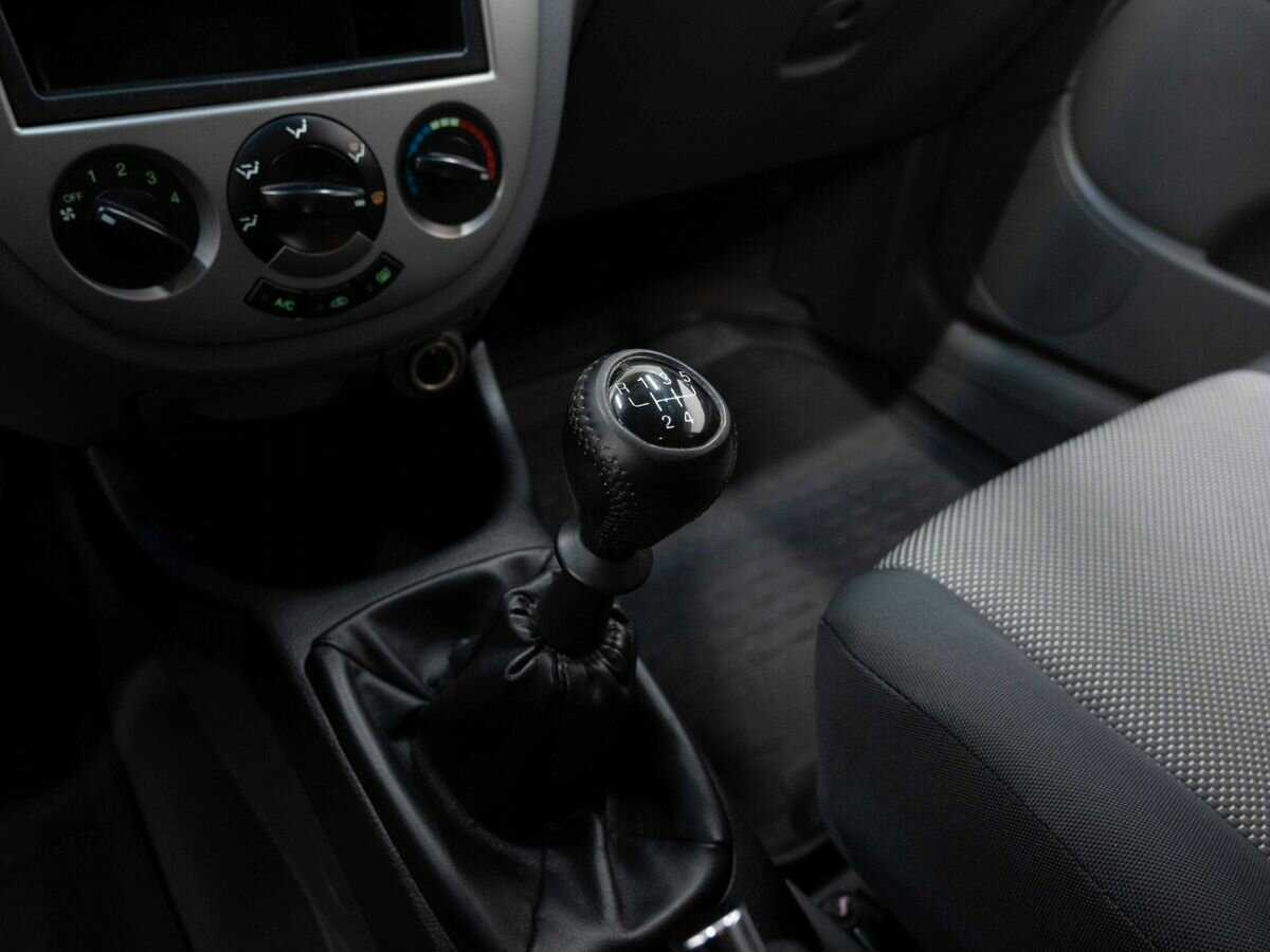 Купить Chevrolet Lacetti с пробегом. Фото: #18