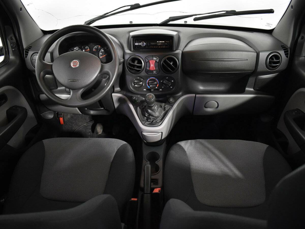 Купить Fiat Doblo с пробегом. Фото: #10