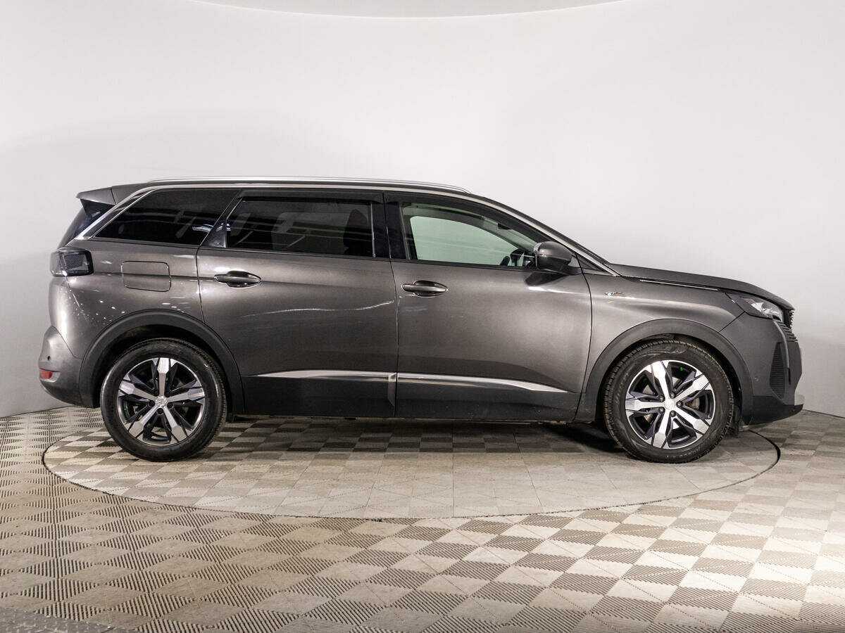Купить Peugeot 5008 с пробегом. Фото: #3