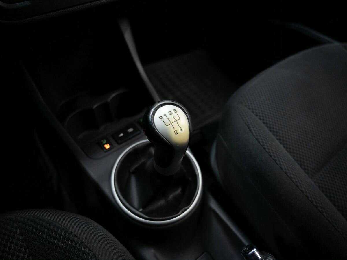 Купить Skoda Fabia с пробегом. Фото: #18