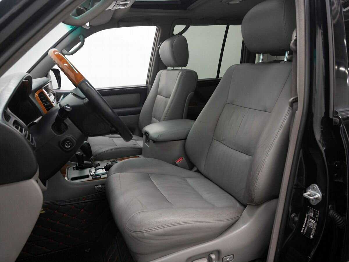 Купить Toyota Land Cruiser с пробегом. Фото: #9