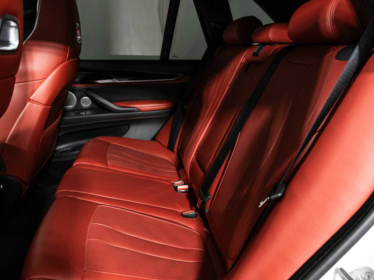 Купить BMW X5 M с пробегом. Фото: #9