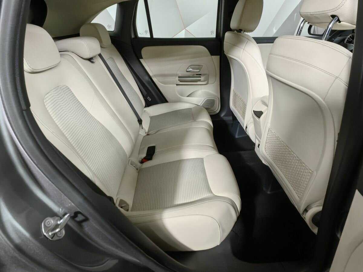 Купить Mercedes-Benz GLA с пробегом. Фото: #11