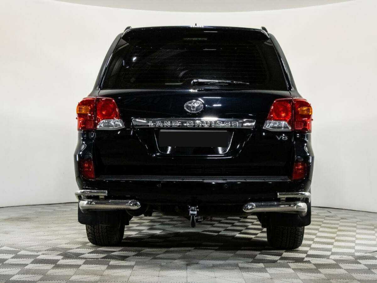 Купить Toyota Land Cruiser с пробегом. Фото: #4