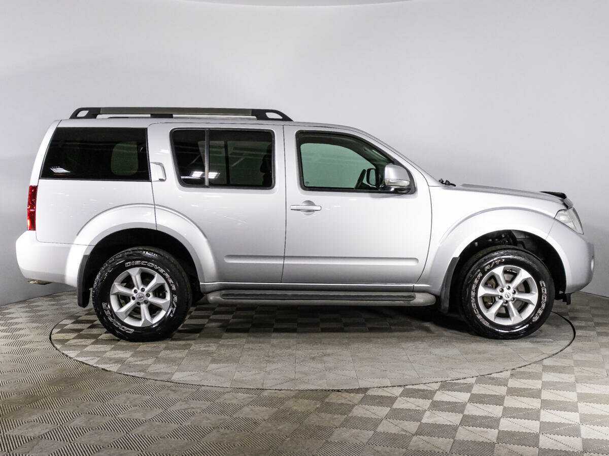 Купить Nissan Pathfinder с пробегом. Фото: #3