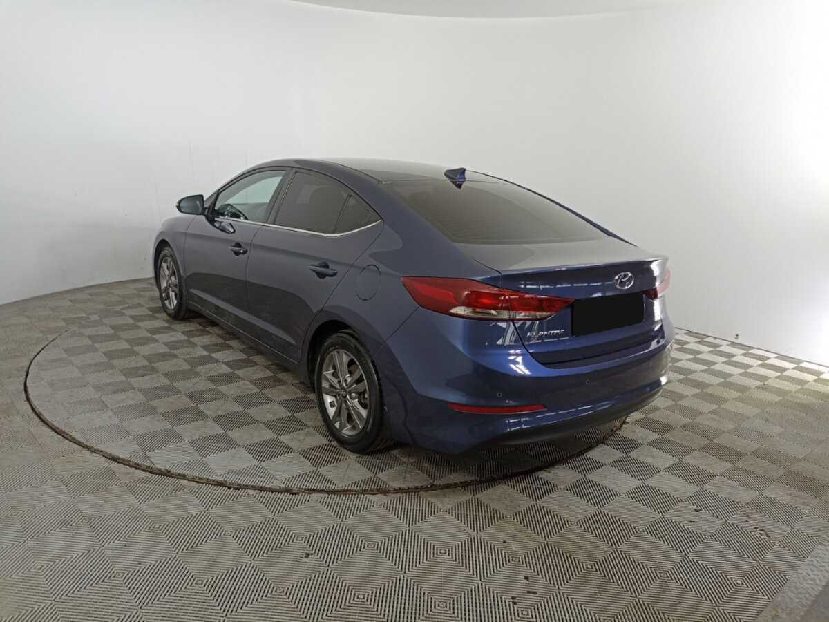 Купить Hyundai Elantra с пробегом. Фото: #6