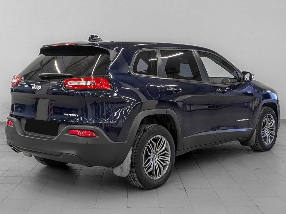 Купить Jeep Cherokee с пробегом. Фото: #4