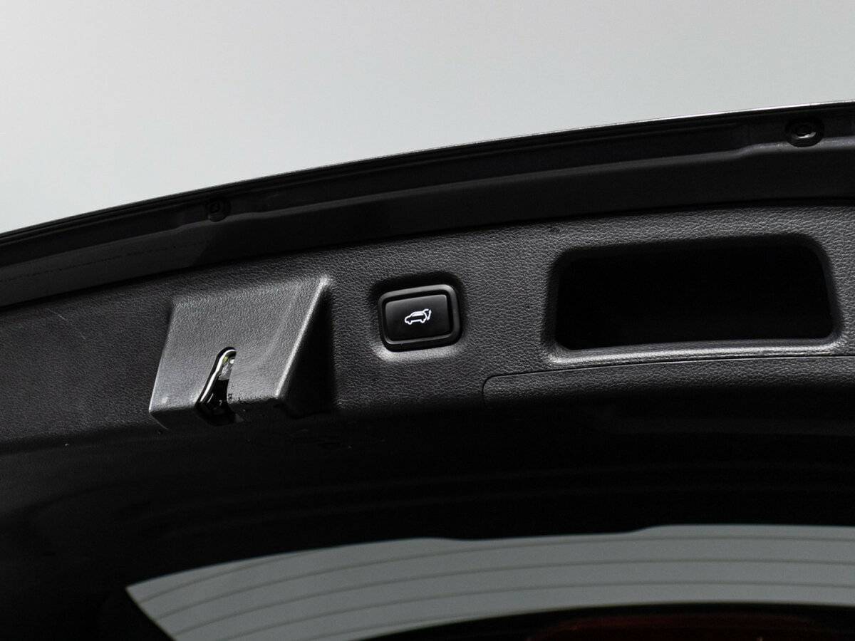 Купить Hyundai Santa Fe с пробегом. Фото: #24