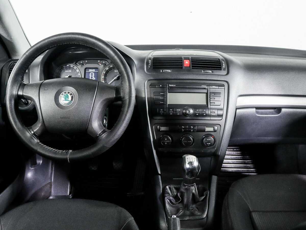 Купить Skoda Octavia с пробегом. Фото: #11