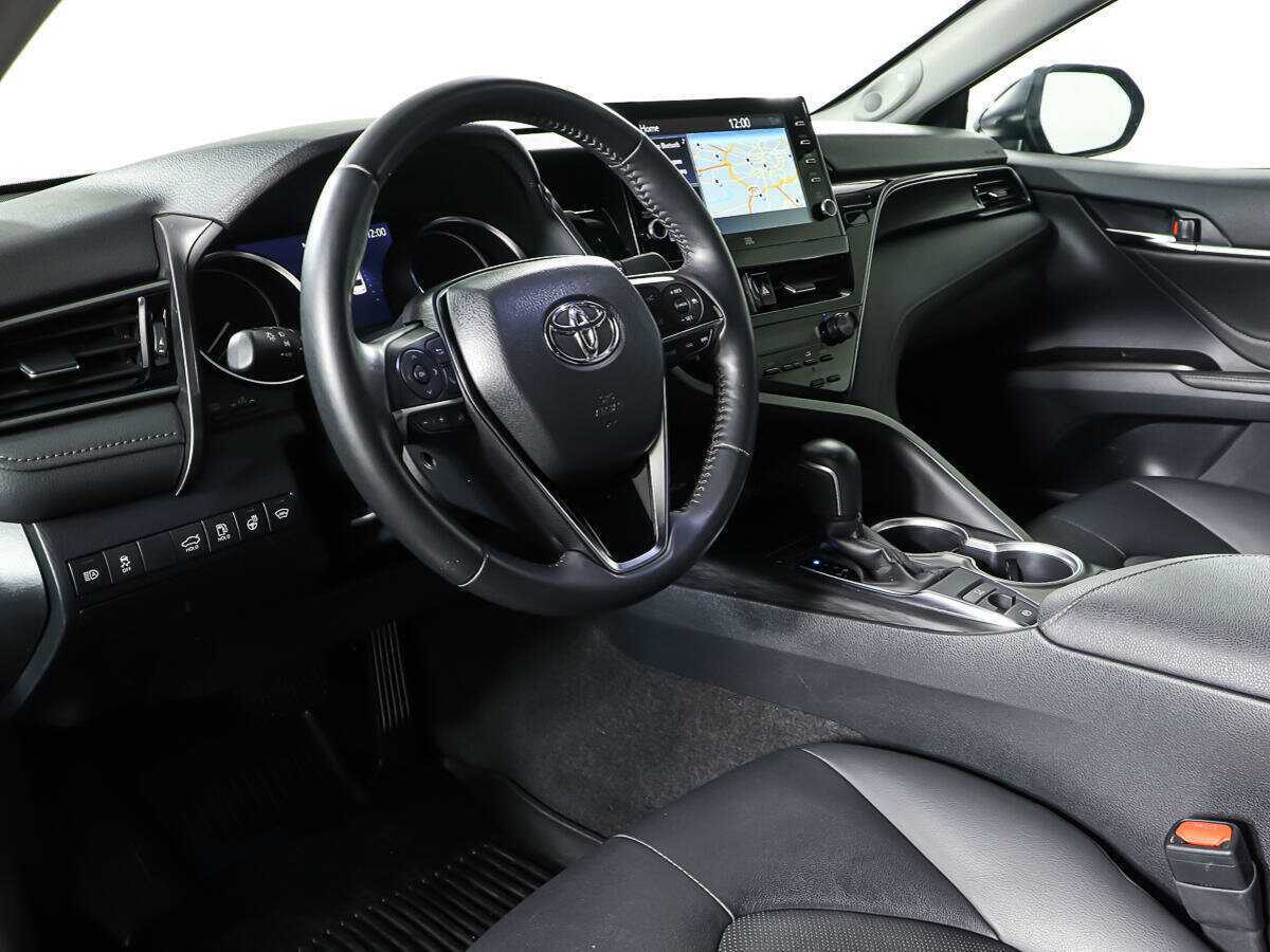 Купить Toyota Camry с пробегом. Фото: #13