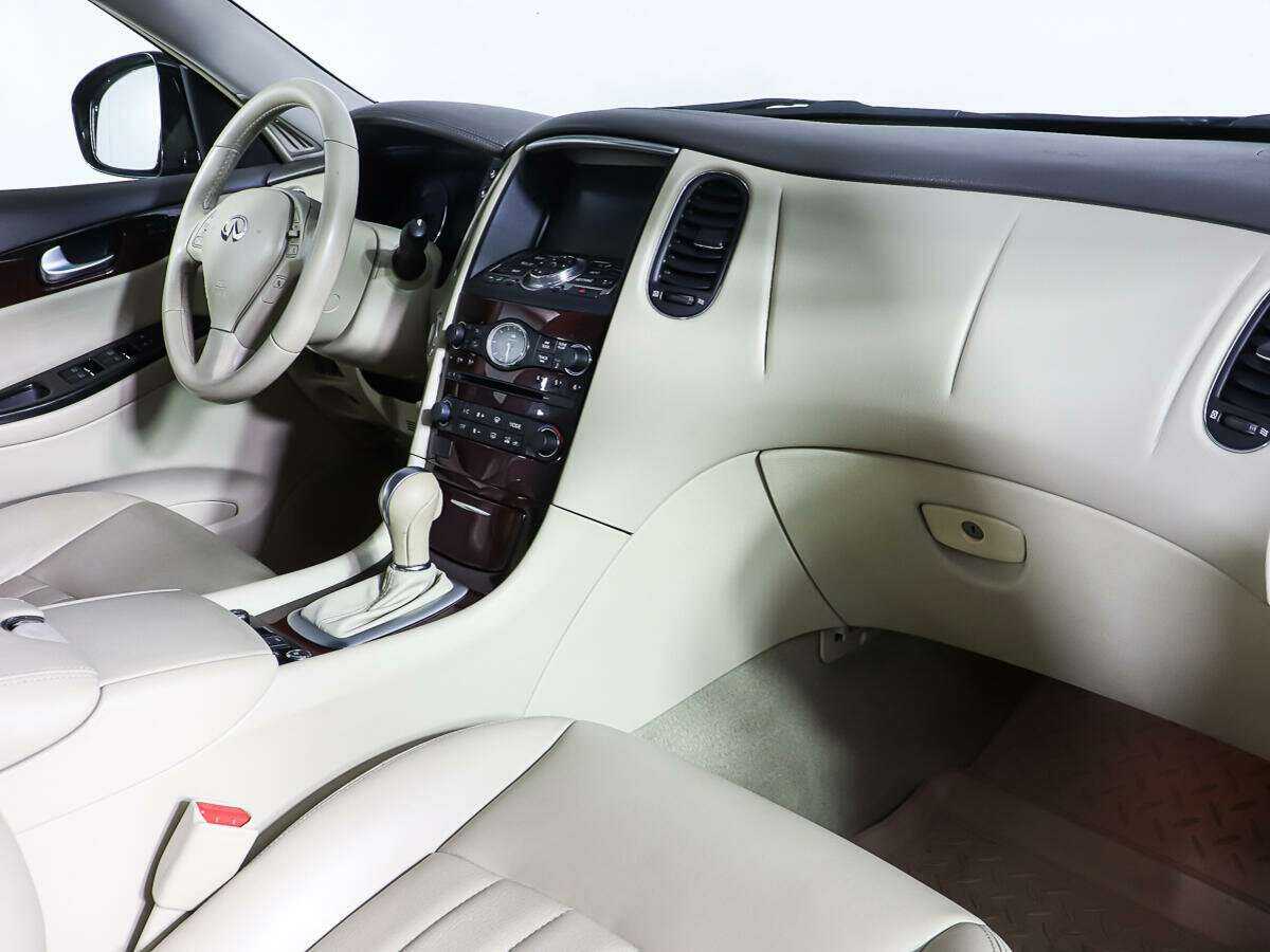 Купить Infiniti QX50 с пробегом. Фото: #8