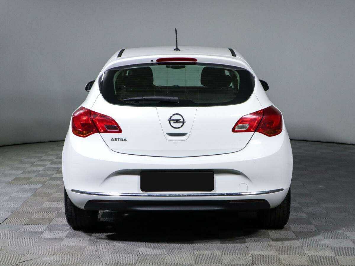 Купить Opel Astra с пробегом. Фото: #4