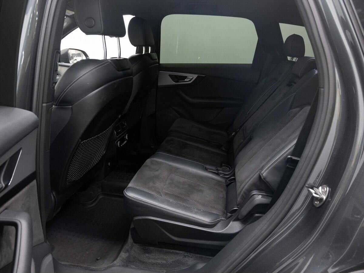 Купить Audi Q7 с пробегом. Фото: #9