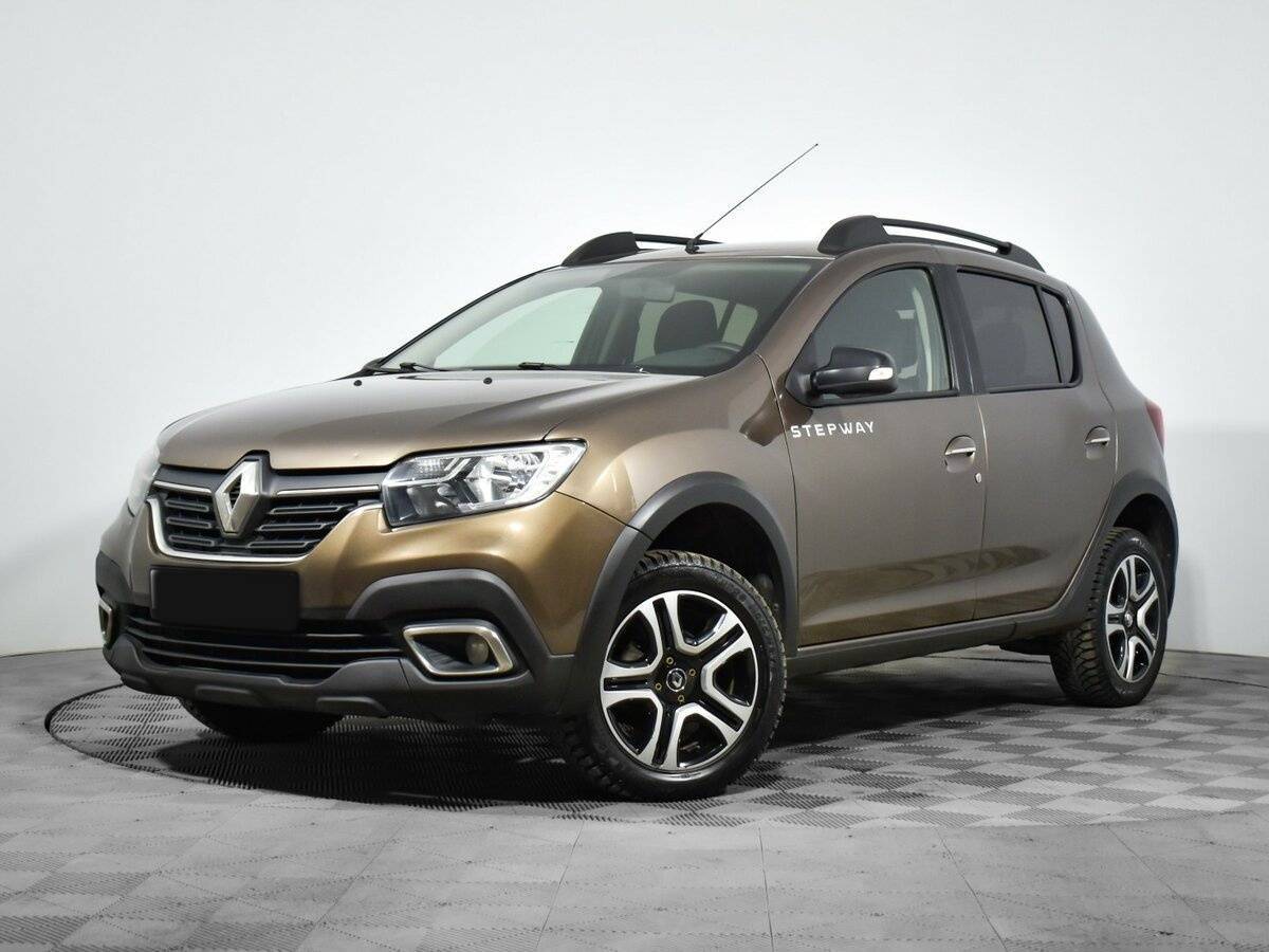 Купить Renault Sandero с пробегом. Посмотреть фото