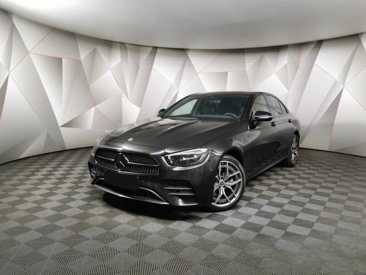 Купить Mercedes-Benz E-Класс с пробегом. Посмотреть фото