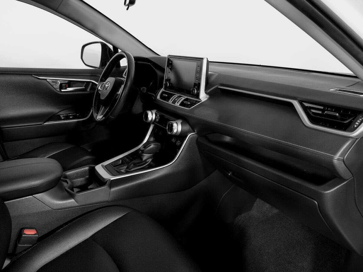Купить Toyota RAV4 с пробегом. Фото: #8