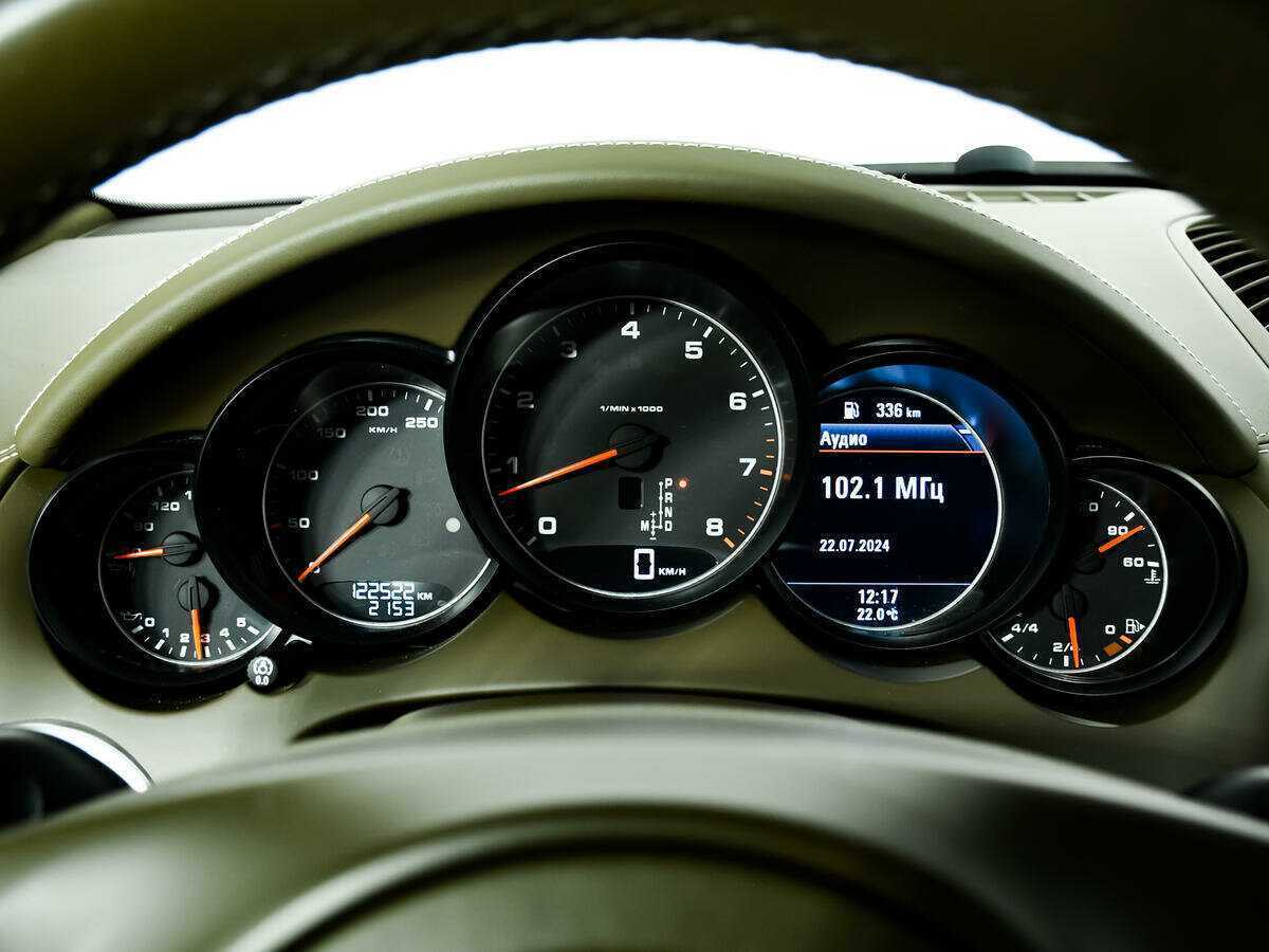 Купить Porsche Cayenne с пробегом. Фото: #9