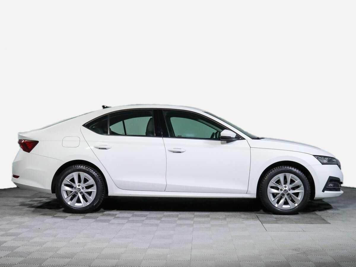 Купить Skoda Octavia с пробегом. Фото: #3