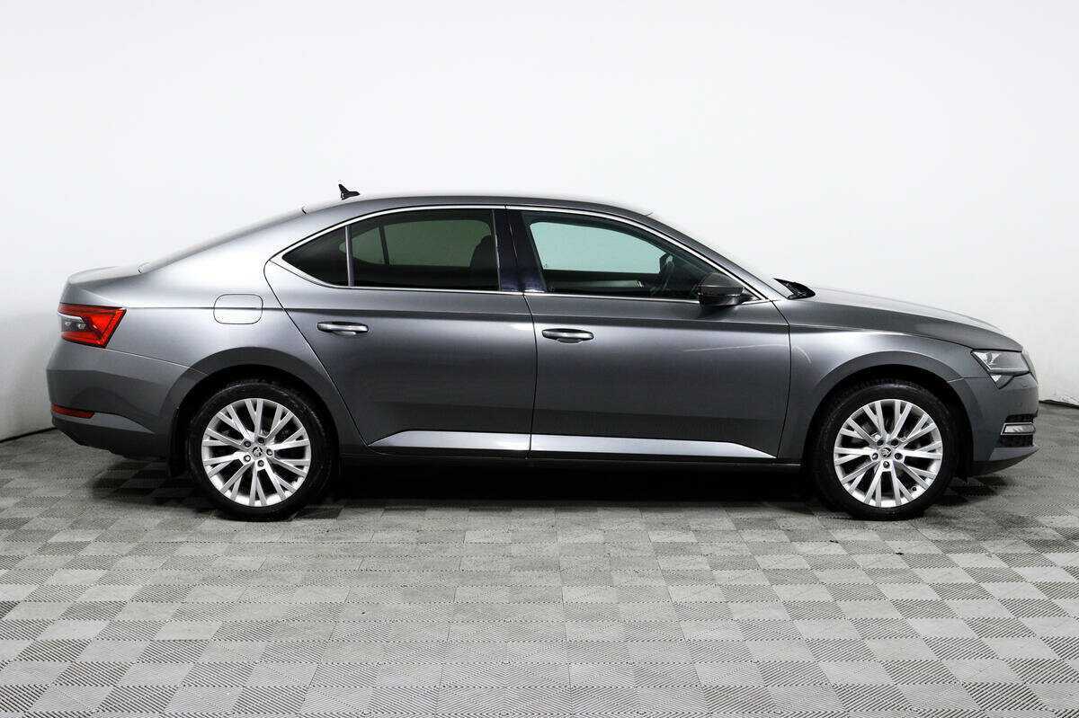 Купить Skoda Superb с пробегом. Фото: #3