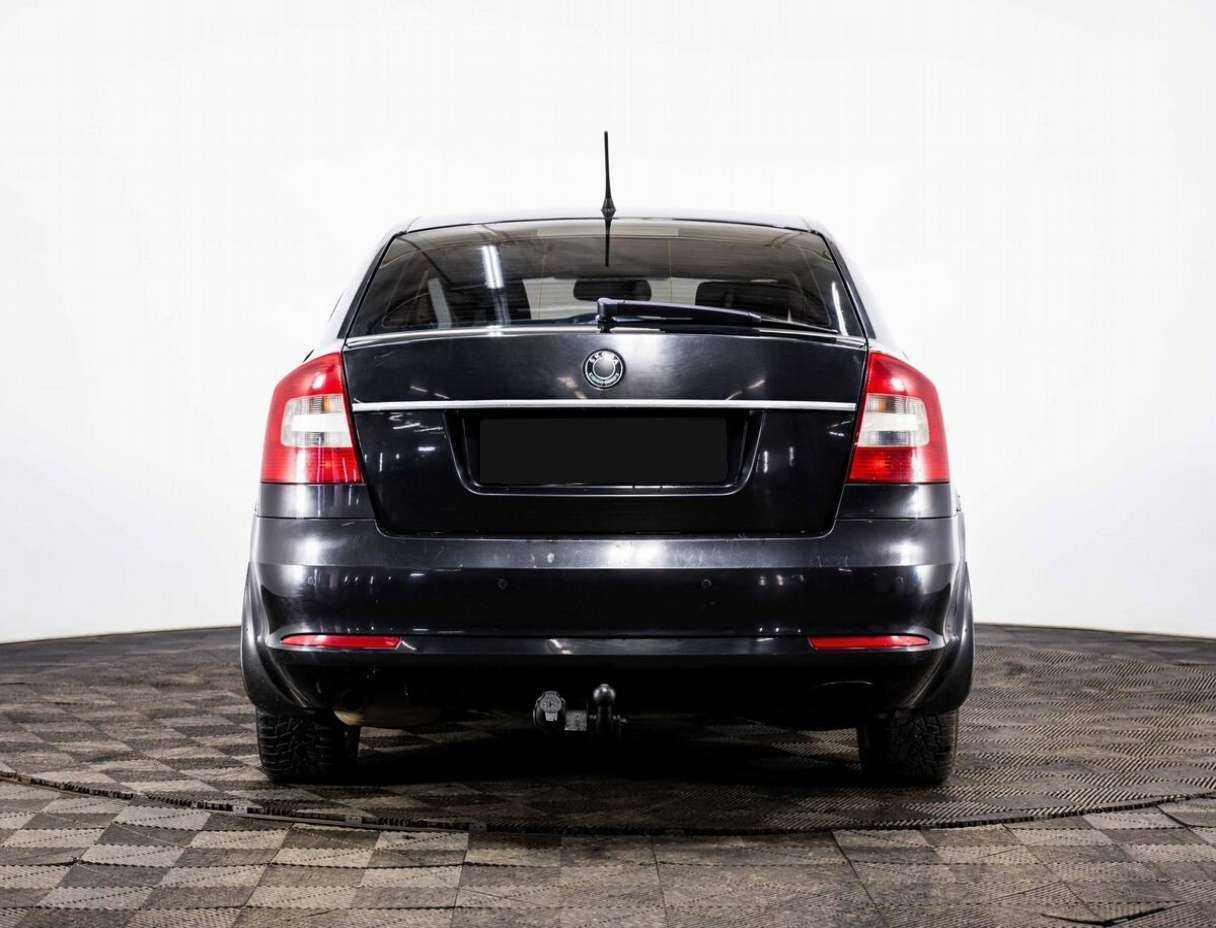 Купить Skoda Octavia с пробегом. Фото: #2
