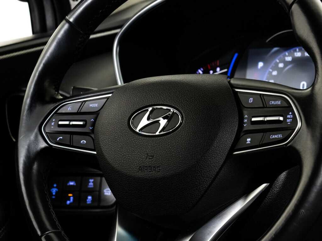 Купить Hyundai Santa Fe с пробегом. Фото: #10