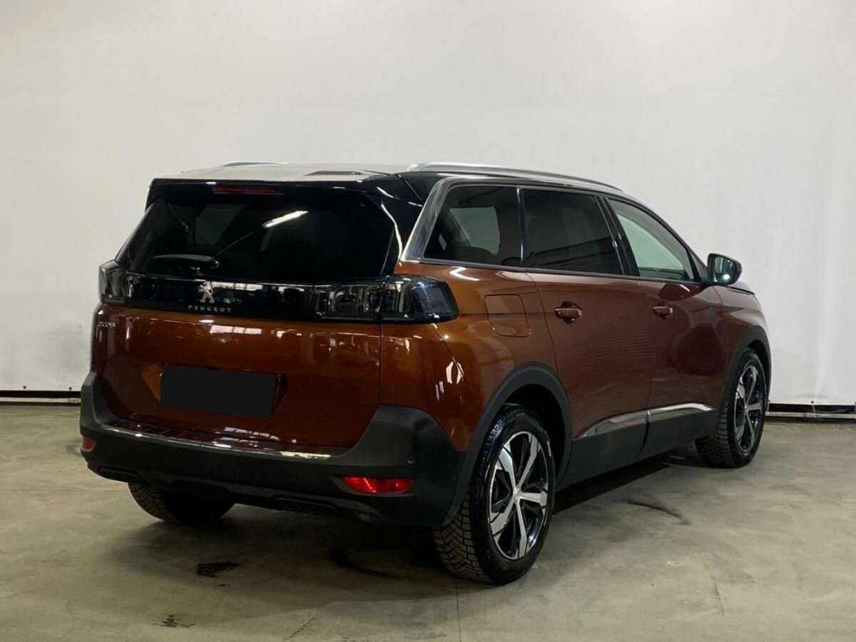 Купить Peugeot 5008 с пробегом. Фото: #4