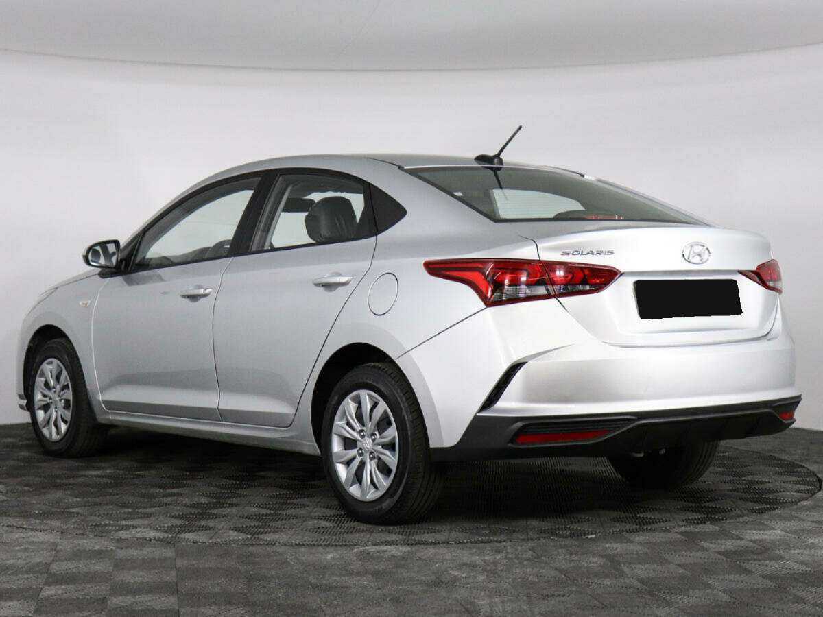 Купить Hyundai Solaris с пробегом. Фото: #6
