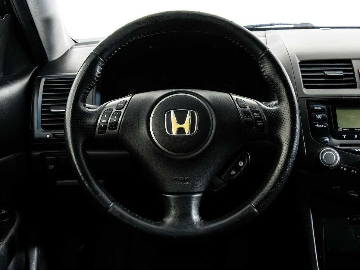 Купить Honda Accord с пробегом. Фото: #11