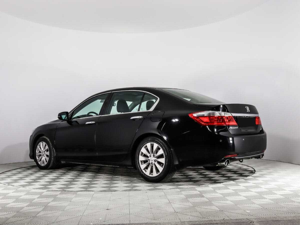 Купить Honda Accord с пробегом. Фото: #6