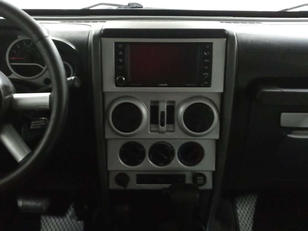 Купить Jeep Wrangler с пробегом. Фото: #14