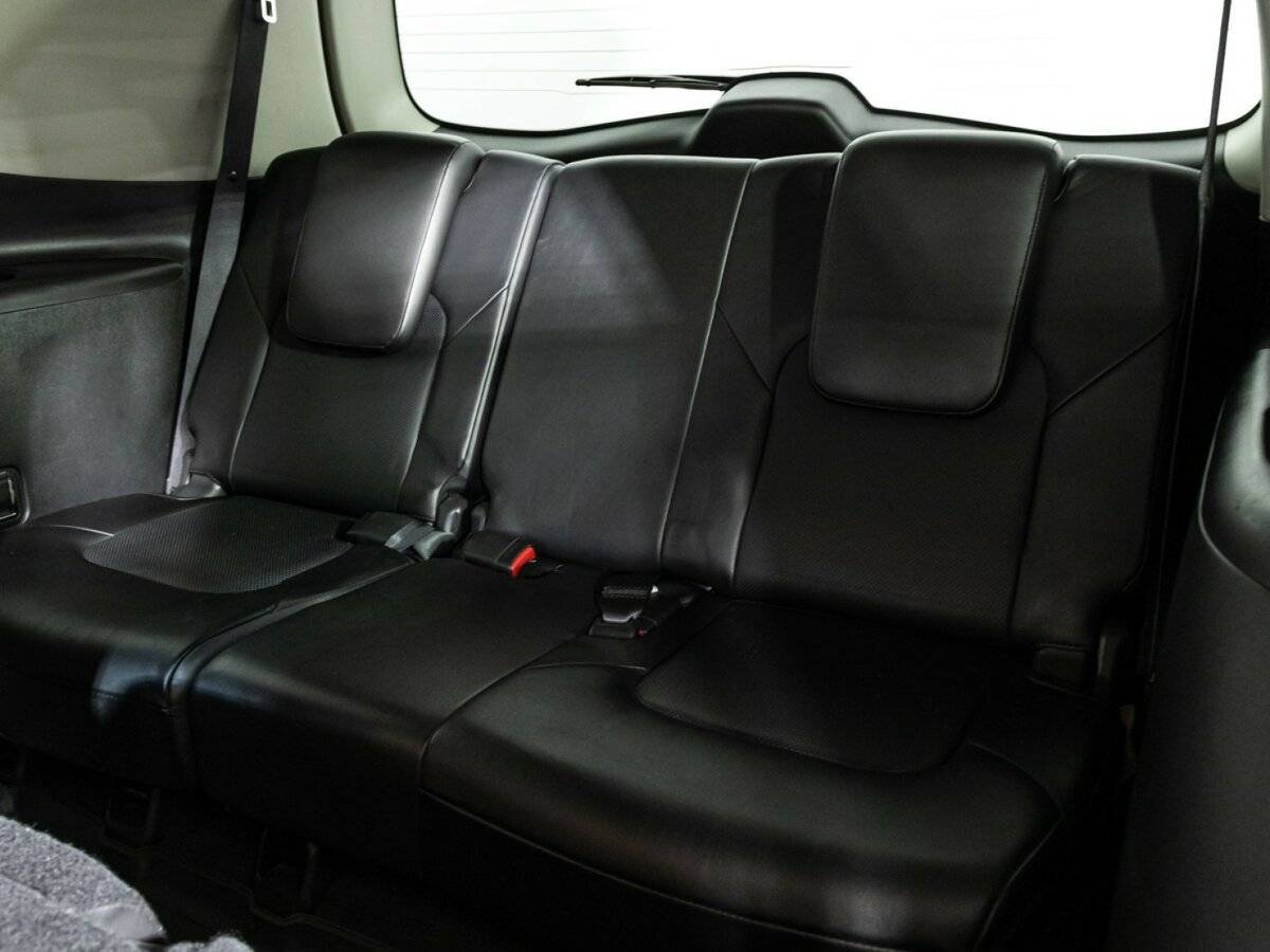 Купить Infiniti QX80 с пробегом. Фото: #15