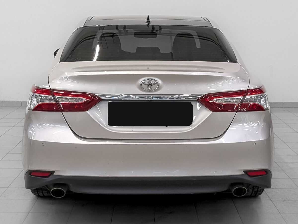 Купить Toyota Camry с пробегом. Фото: #5